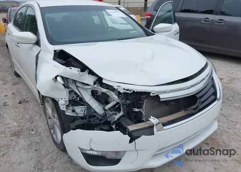 2015 Nissan Altima 2.5 S from USA, damaged, VIN 1N4AL3AP4FN392720